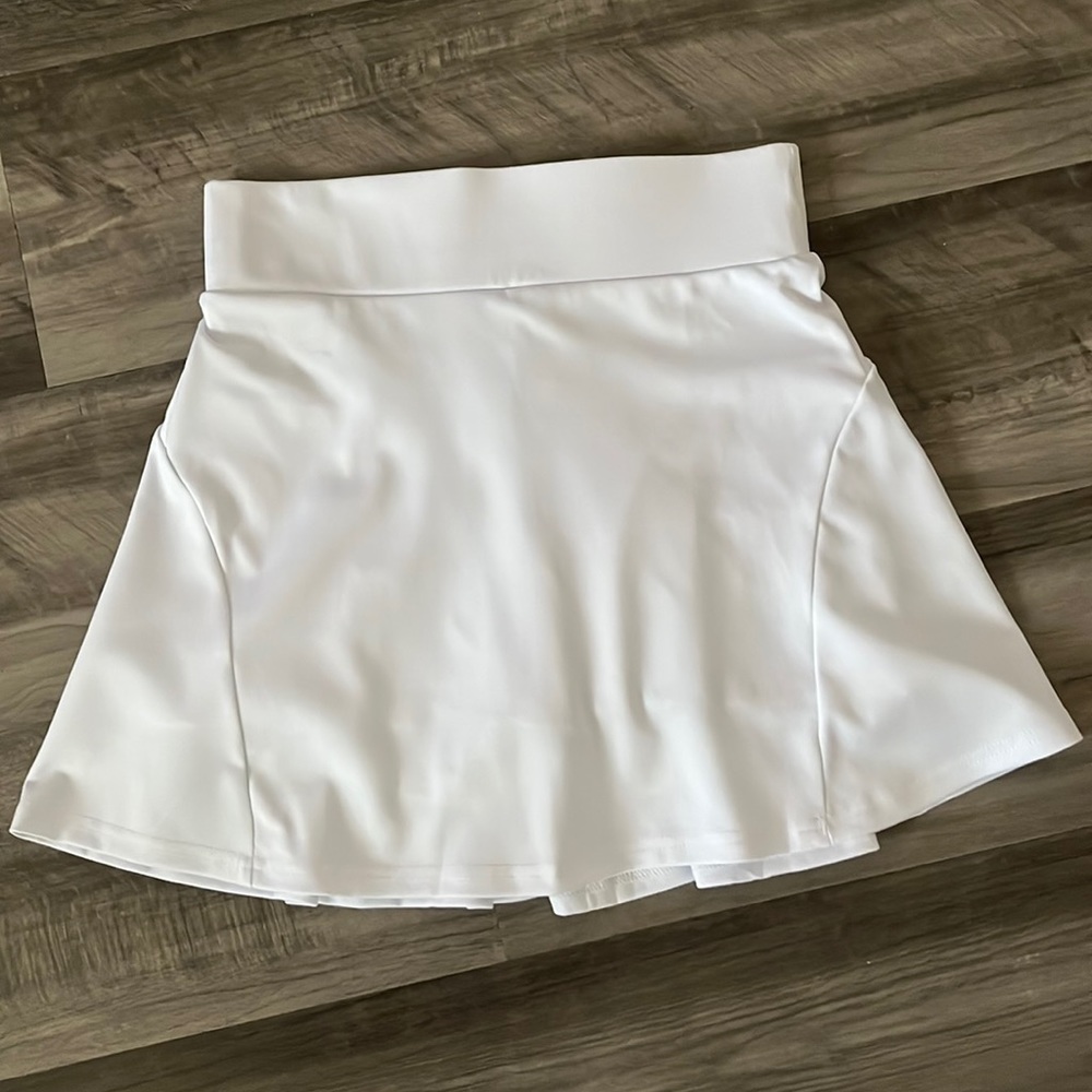 NWOT High waisted pleated Tennis skirt